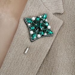 Green order crystal beaded brooch needle