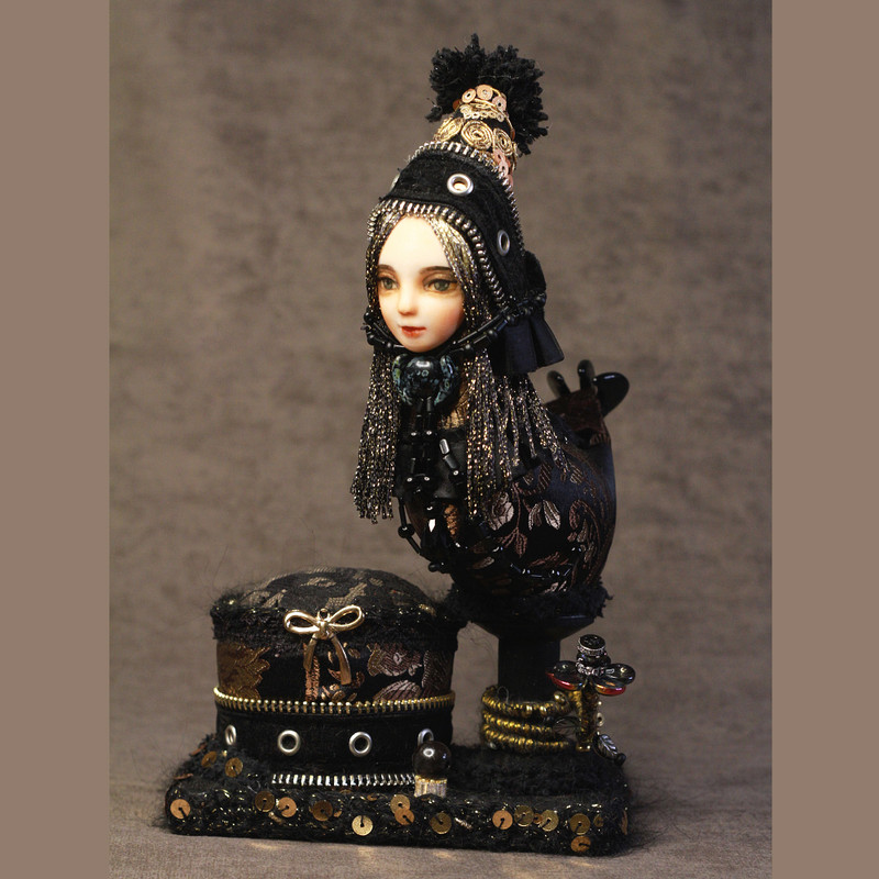 dollneedlebed2.jpg