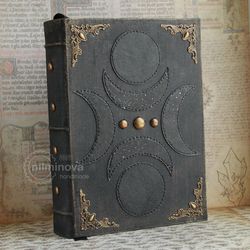Moon phase journal Crescent Moon cycle notebook Full moon diary Lunar book Witchcraft Pagan spell book New moon magic