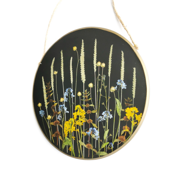 dry flower wall hanging
