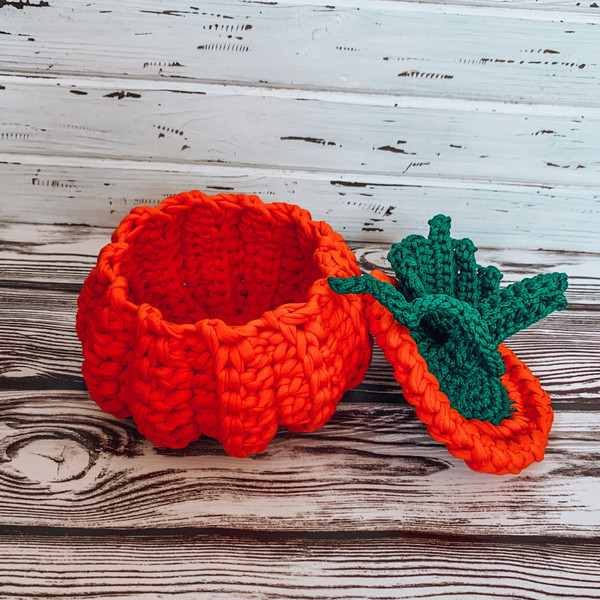 Crochet-pattern-Halloween-pumpkin-3