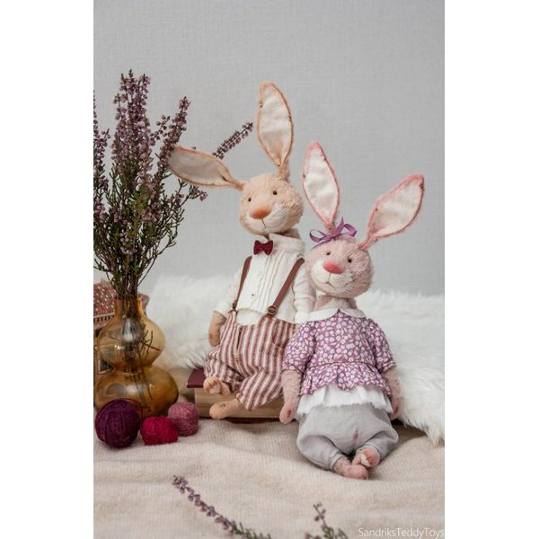 cute-bunny-violi-by-svetlana-rumyantseva.jpg