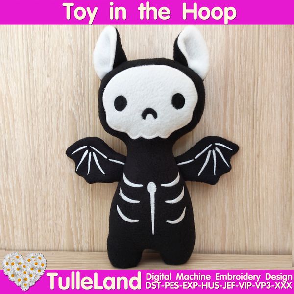 Toy-in-The-Hoop Bat-Halloween-Machine-embroidery-design.jpg