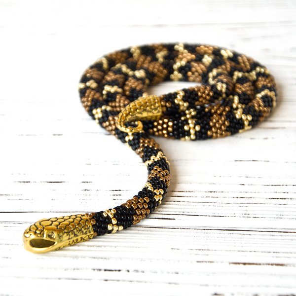 Brown snake.jpg