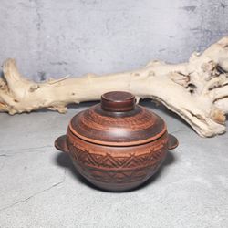 Pottery pot 16.99 fl.oz for cooking Handmade red clay in rustic style