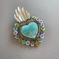 Blue Sacred Heart brooch Velvet heart brooch Sacred heart jewelry Embroidered heart brooch Beaded heart Ex Voto brooch