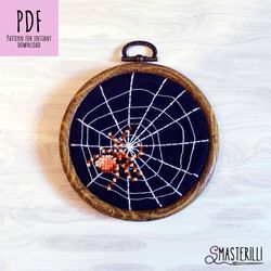 Small spider cross stitch pattern PDF , realistic insect cross stitch, spider web hoop art , Halloween decor