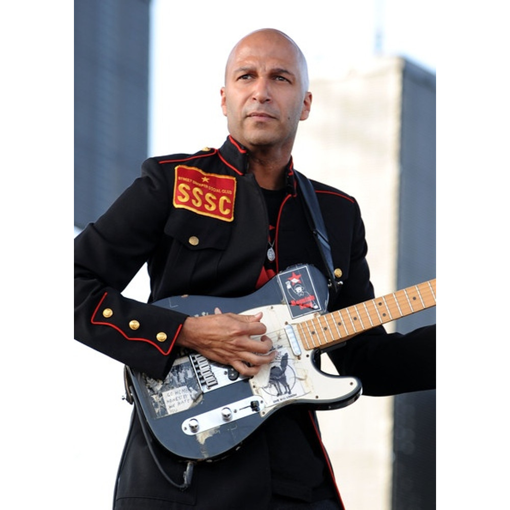guitar tom .jpg