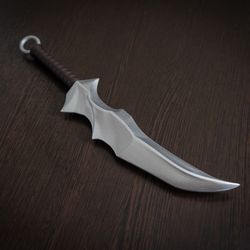 Vampire Blade from Overlord cosplay prop