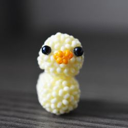 Beaded yellow duck pdf. Beaded animal pattern. How to make beaded toy 3d beading pattern 3d bead tutorial beaded animal