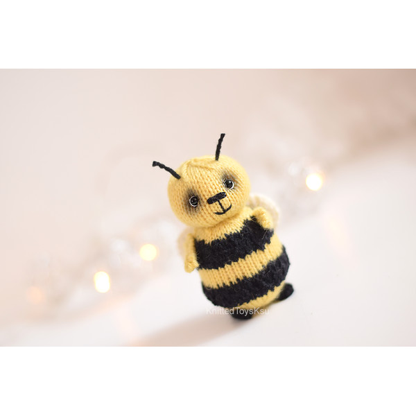bee car accessories by KnittedToysKsu