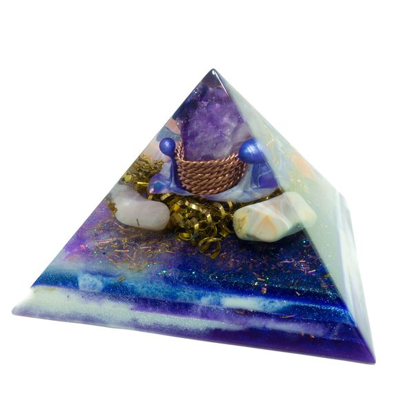 Orgonite Pyramid Family Hearth - 4.jpg