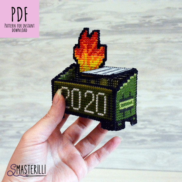 Dumpster fire stationery box made of plastic canvas. Cross stitch pattern and tutorial by Smasterilli.JPG