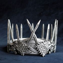 Cosplay Game of Thrones crown Stark. Crown of the King of the north.
