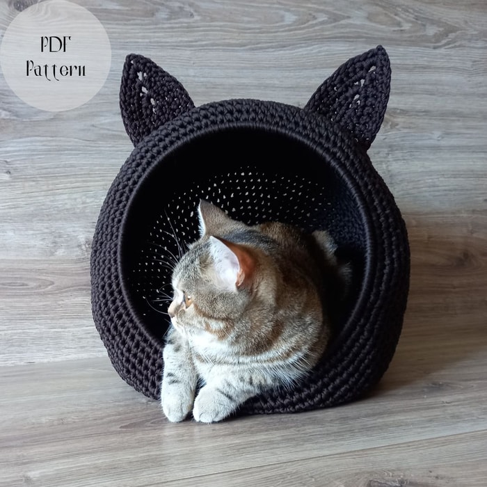 Crochet cat house, Cat furniture, Crochet cat cave, Handmade | Inspire ...