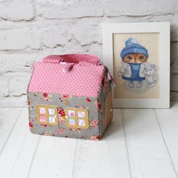 Best gift for kids girl - Fabric dollhouse kit. Kids toy. Toddler gift. Birthday gift. 3, 4, 5, 6 year girl gift