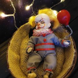 Pennywise the clown OOAK realistic clay baby doll,Baby doll with crib, 5.9 inch
