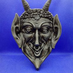 Halloween Gift Ashtray Face Devil.Cast iron figurine Devil's Head