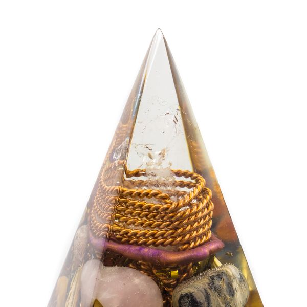 High Orgonite Pyramid with 12 minerals 2.jpg