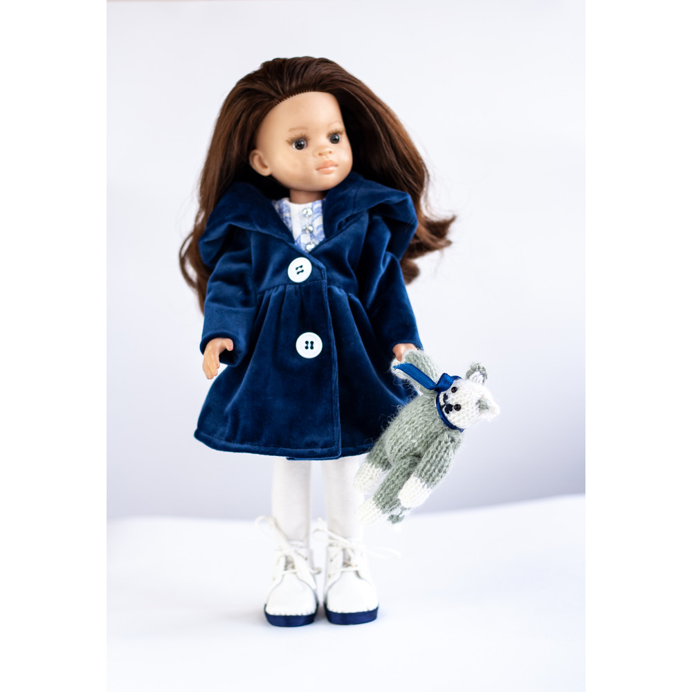 paola reina coat.jpg