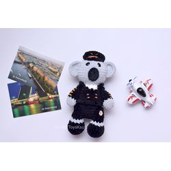 pilot gift ideas, koala pilot gift, pilot retirement gift for him, koala plush, aircraft commander gift ideas, pilot toy