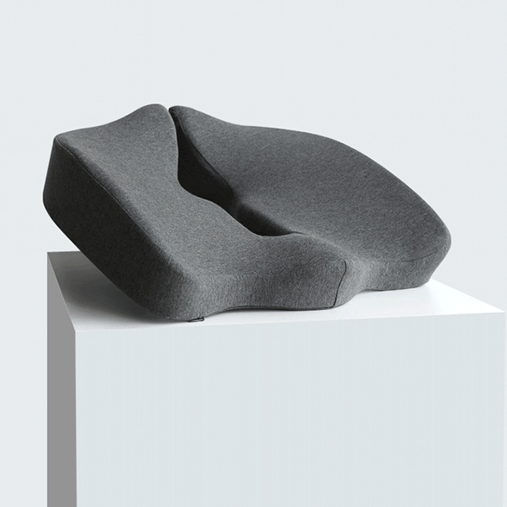 Premium hip support cushion for comfortable sitting