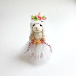 Needle felted mouse in a crochet unicorn hat