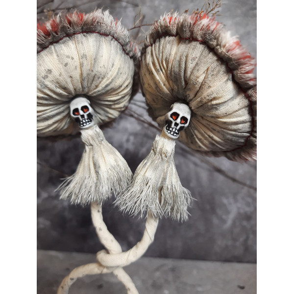 valentine mushrooms with skulls