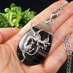 Dragon Griffon Necklace Black Agate Teardrop Silver Griffin Gryphon Mythical Goth Gothic Pendant Necklace Jewelry 8087
