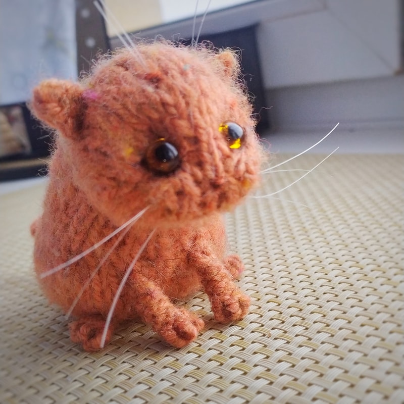 Cat Knitting Pattern, sitting kitty pattern, toy knitting pattern, cute cat tutorial, gift for cat lover, how to knit DIY 3.jpeg