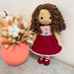 bella doll, amigurumi crochet doll
