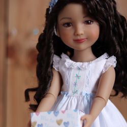 dress for ruby red dolls