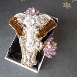 White elephant gifts, elephant jewelry brooch beaded