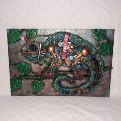 Steampunk Chameleon canvas animal hanging collection, exotic reptiles, 3D, recycled gift, decor on the wall, junk art, m