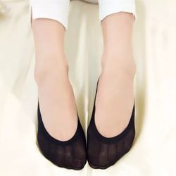 sock liner with arch support cushion