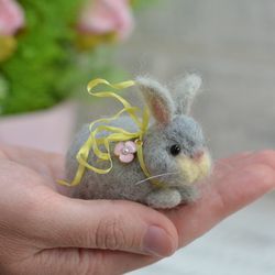 Rabbit figure. Realistic rabbit. Felted rabbit. Handmade rabbit. Grey rabbit. Rabbit toy