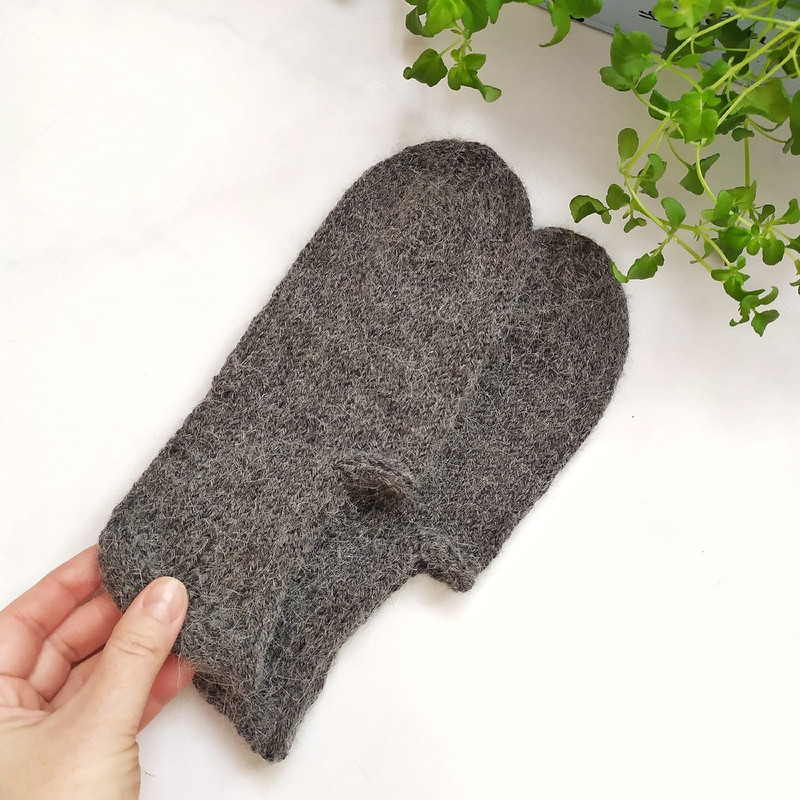 Women alpaca warm soft hand knit Slippers Christmas gift for her