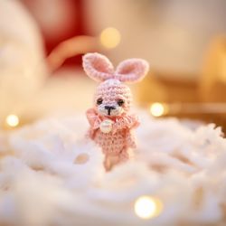 Miniature crochet bunny. Tiny bunny toy. Little bunny crochet. Gift for doll.