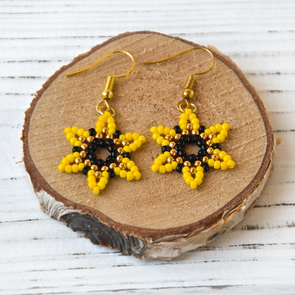Sunflower earrings dangle6.jpg