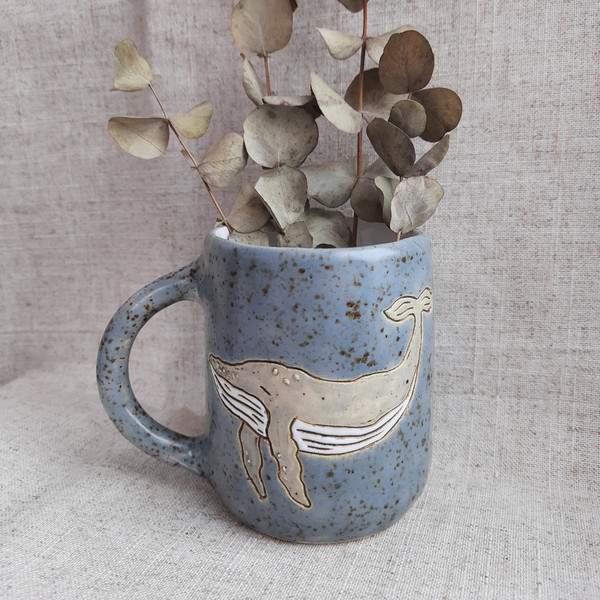 handmade_ceramic_whale_mug.jpg