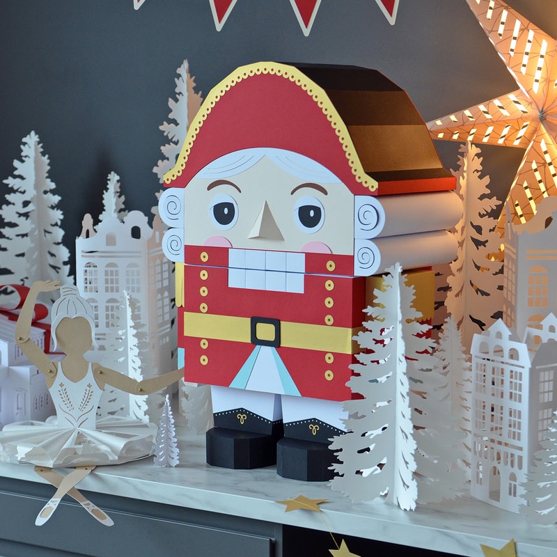 Nutcracker_Advent8.jpg