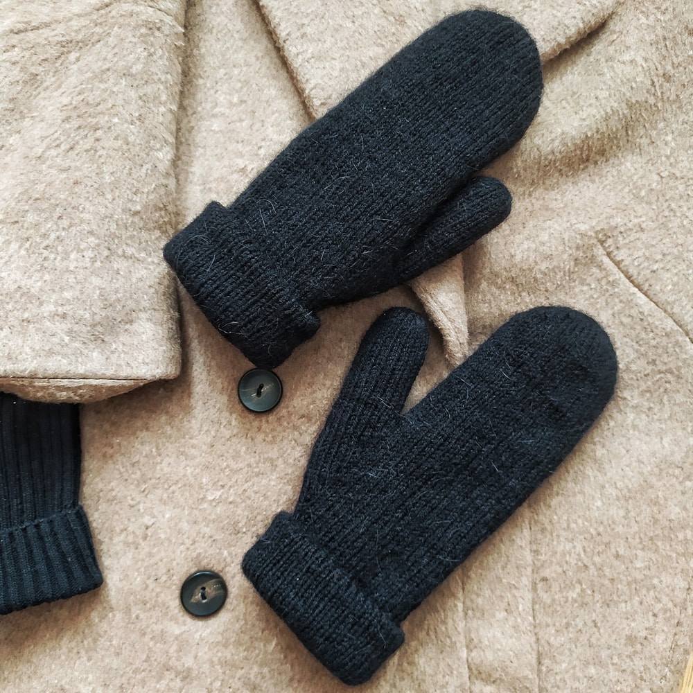 Double handknit women mittens Soft warm alpaca wool women handknitted black color mittens Alpaca knit women mittens