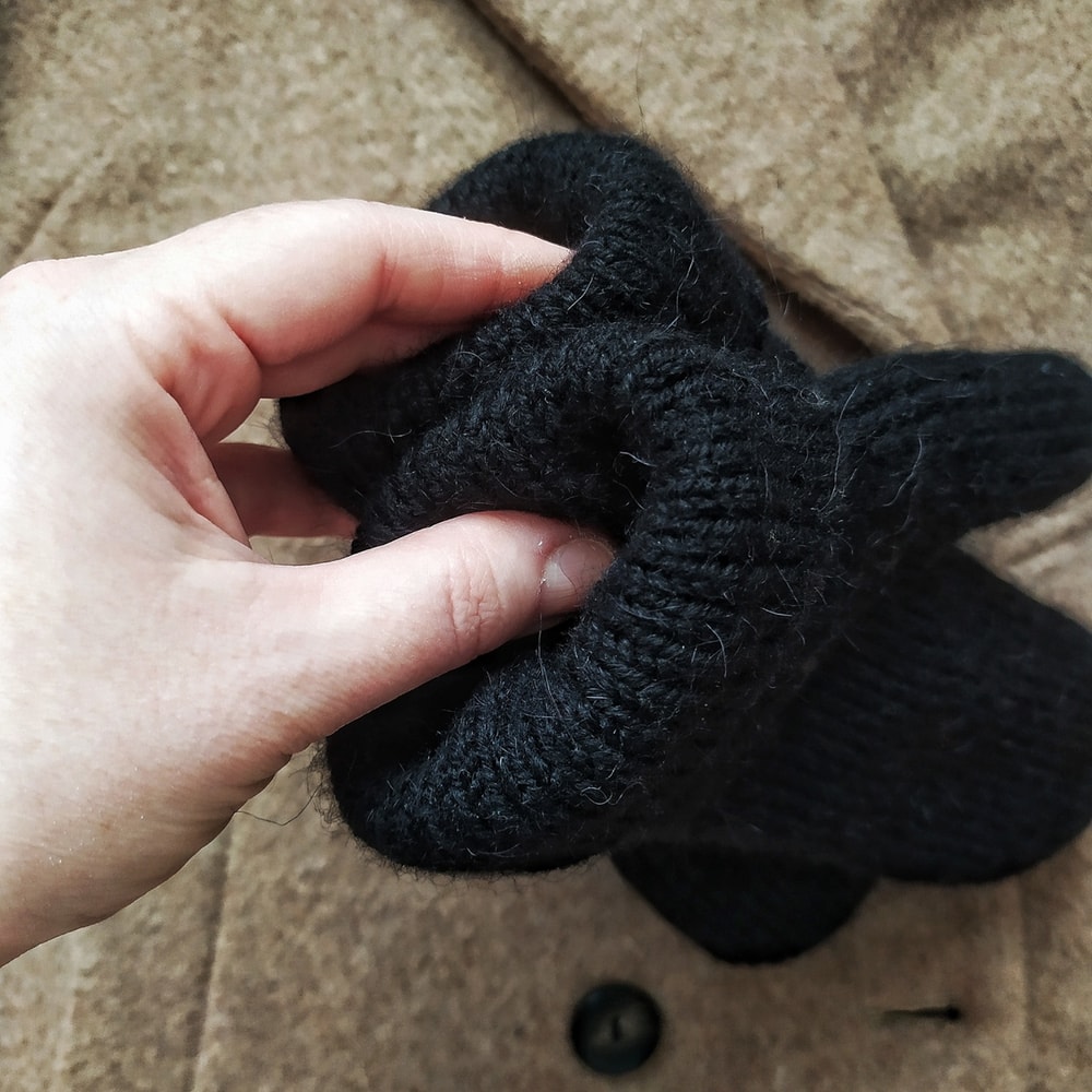 Double handknit women mittens Soft warm alpaca wool women handknitted black color mittens Alpaca knit women mittens