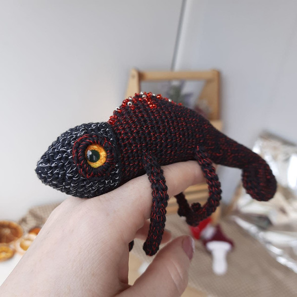 Reptile decor chameleon tiny stuffed animal.jpg