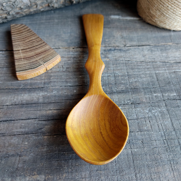 Handmade wooden spoon from natural mulberry wood with elegant handle - 04
