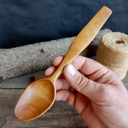 Handmade wooden eating spoon in aspen wood, handmade wooden spoon, handmade wooden gift