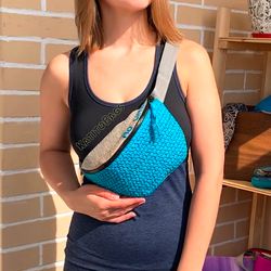 Blue Fanny pack with embroidery, Crochet belt bag, Zipper waist bag, Handmade crochet Hip Bag with Embroidery