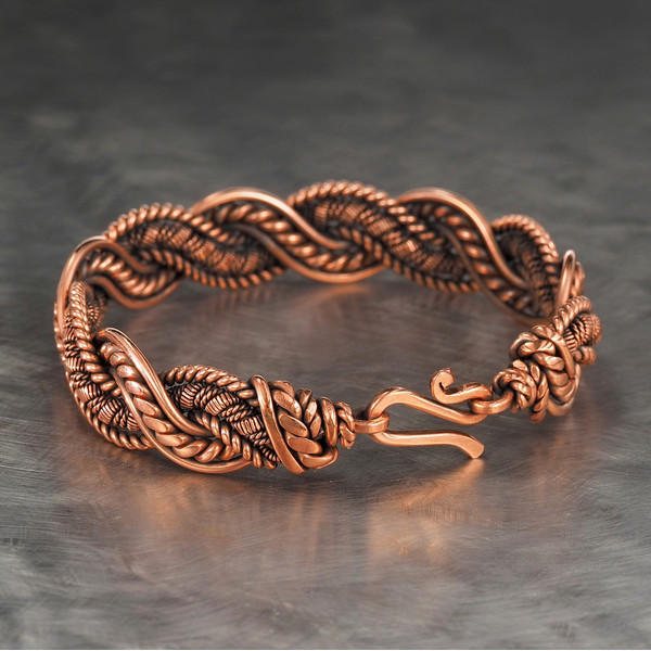 copperbraceletwomangiftuniquewirewrappedartisanjewelry7th22ndanniversarywirewrapartdesign (7).jpeg