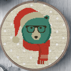 Cross stitch pattern Christmas bear with hat