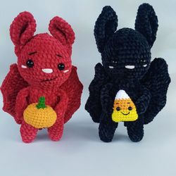 BABY BAT crochet pattern, easy halloween amigurumi, PDF Digital